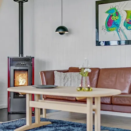 3 Bedroom In * Hejls