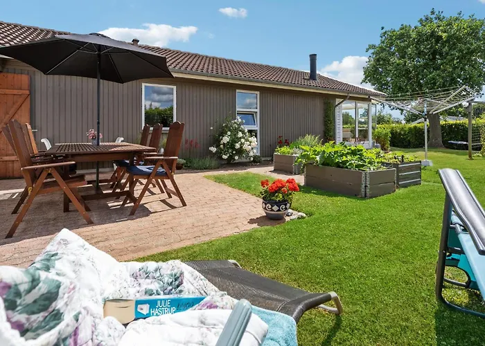 3 Bedroom In Semesterbostad Hejls