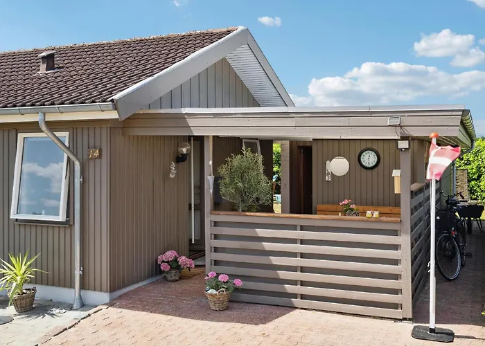 Semesterbostad 3 Bedroom In *