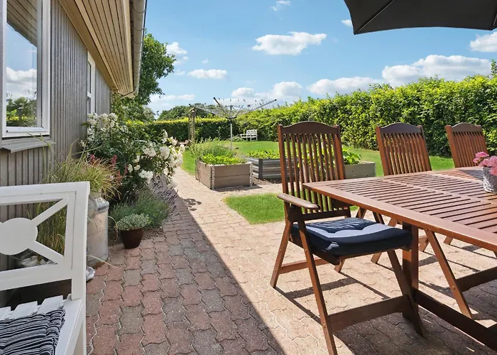 Σπίτι διακοπών 3 Bedroom In *