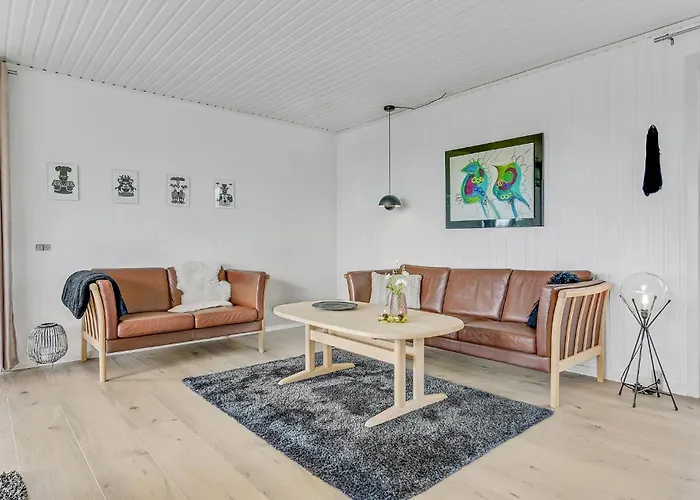 Σπίτι διακοπών 3 Bedroom In *